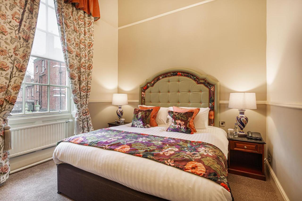 The Wynnstay Hotel, Oswestry, Shropshire Eksteriør bilde