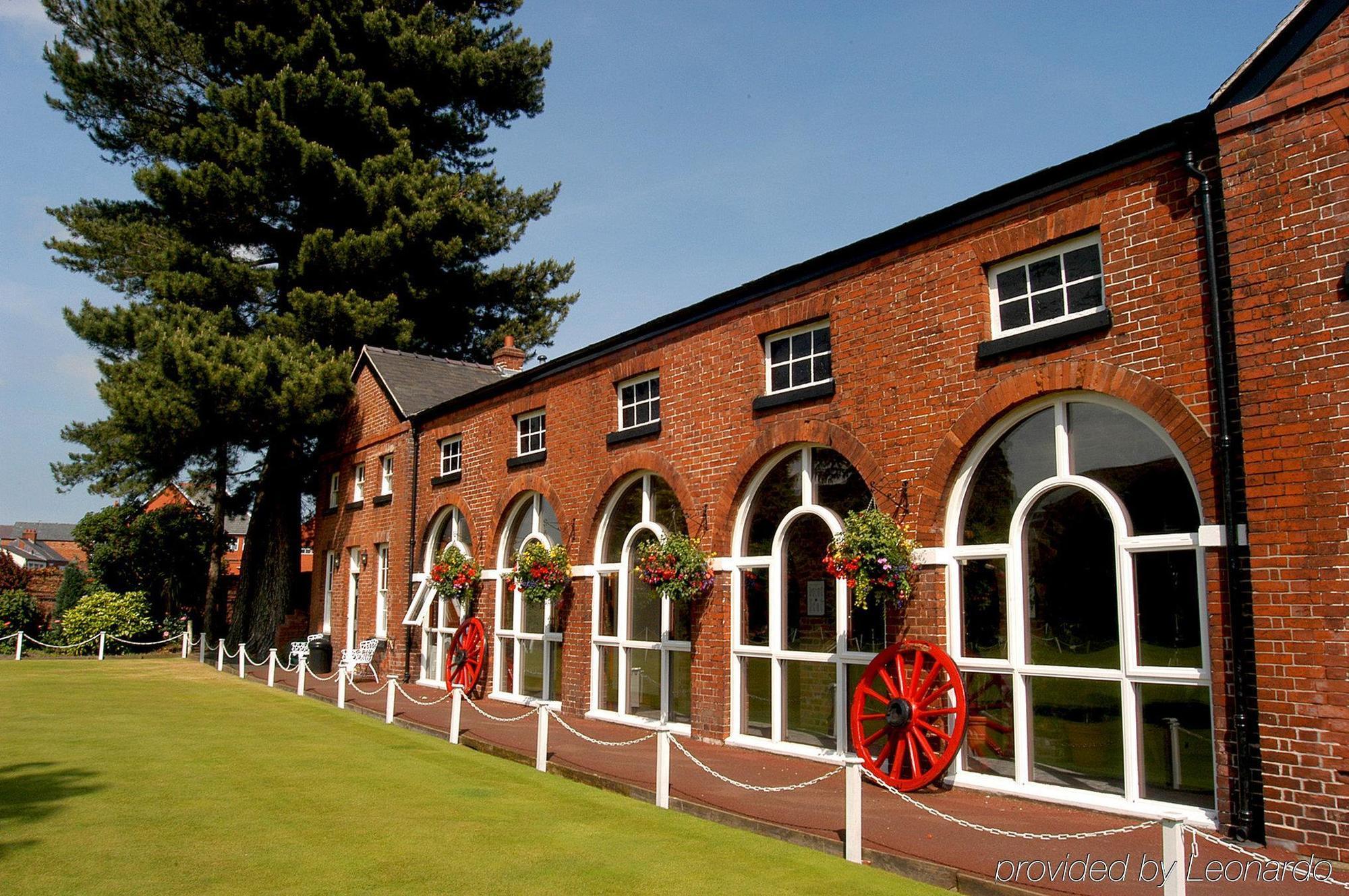 The Wynnstay Hotel, Oswestry, Shropshire Eksteriør bilde